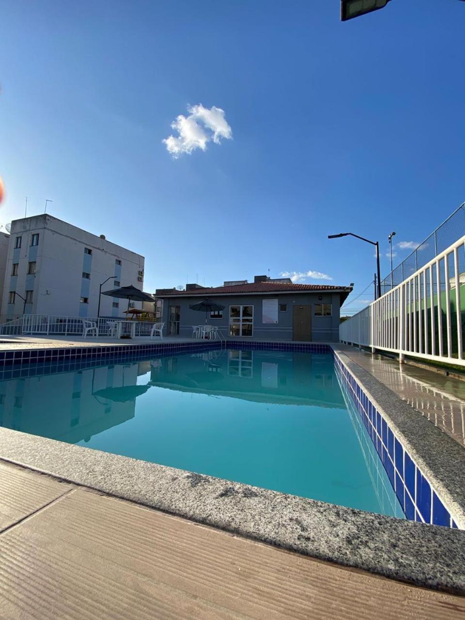 Ap Aconchegante Com Piscina E Estacionamento Proximo Ao Centro Apartment Feira de Santana Exterior photo